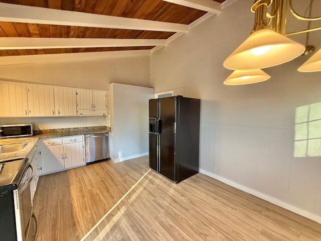 Building Photo - 914 Palma St