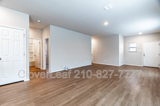 Building Photo - 14635 Hackamore Wy