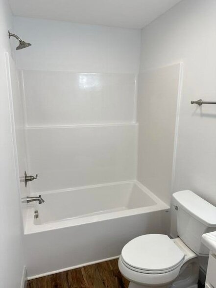 Building Photo - 540 18th St NW