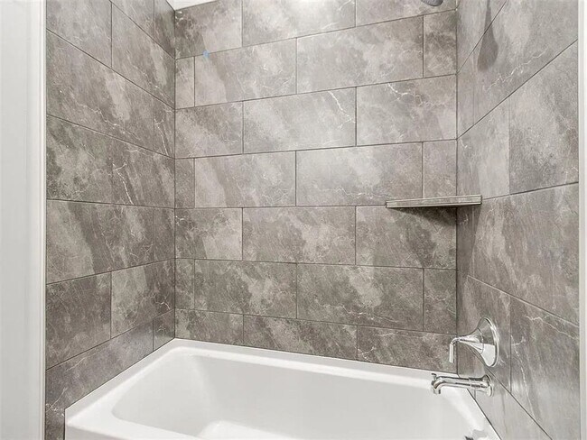 Building Photo - 4601 Olivera St