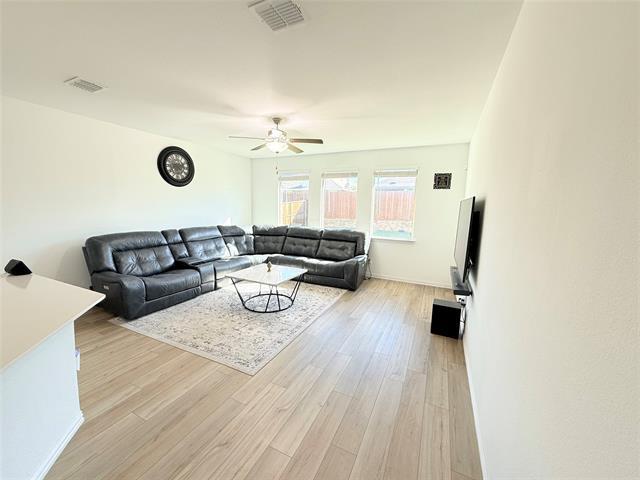 Building Photo - 11412 Woody Crk Trl