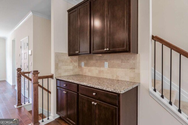 Building Photo - 2187 Foley Pk St