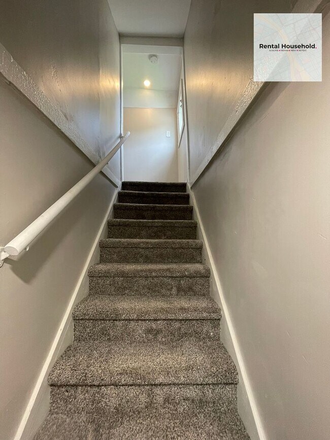 Building Photo - Adorable 2 Bedroom Located in Livonia