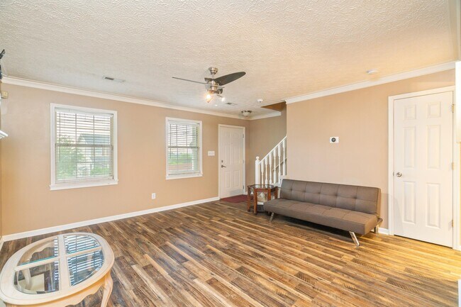 Building Photo - 2376 Wadsworth Dr