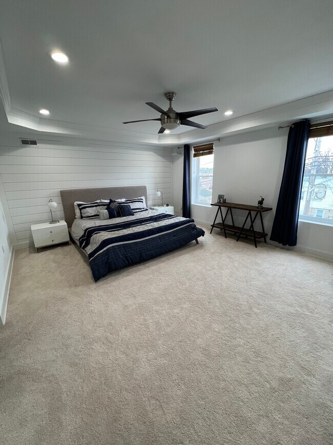 Master Bedroom - 125 Markle St