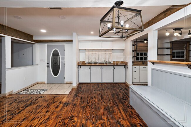 Building Photo - Charming Foley Bungalow with Timeless Character and Plenty of Storage!