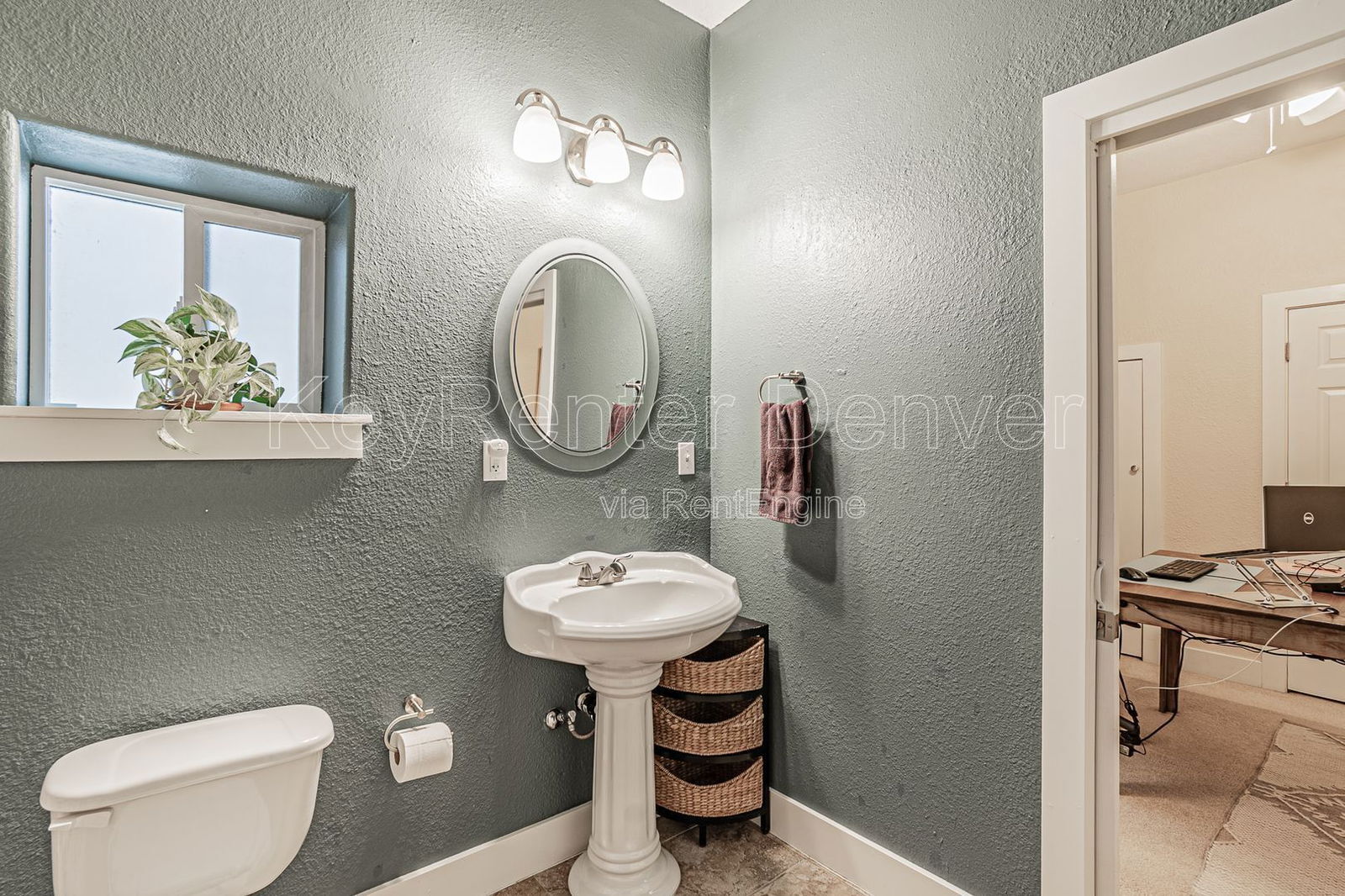 Building Photo - 3033 Welton St