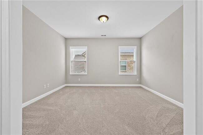 Building Photo - 4832 Miller Ridge Blvd