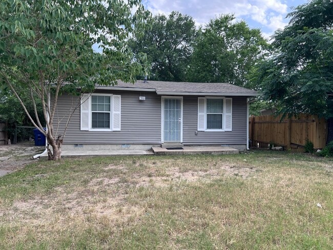 Building Photo - Wheatley Heights
