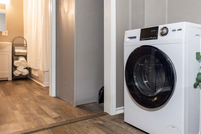 Building Photo - 405 B Williams Ave