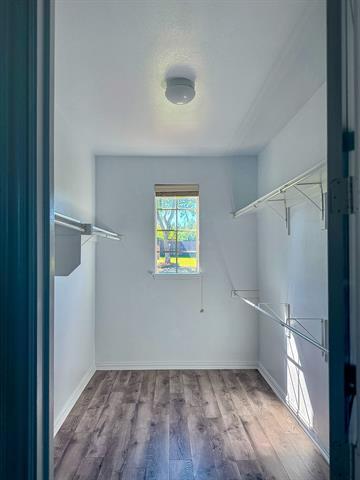 Building Photo - 288 Benwick Dr