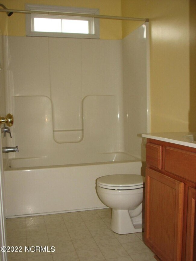 Building Photo - Welcome to Brookstone Crossing!