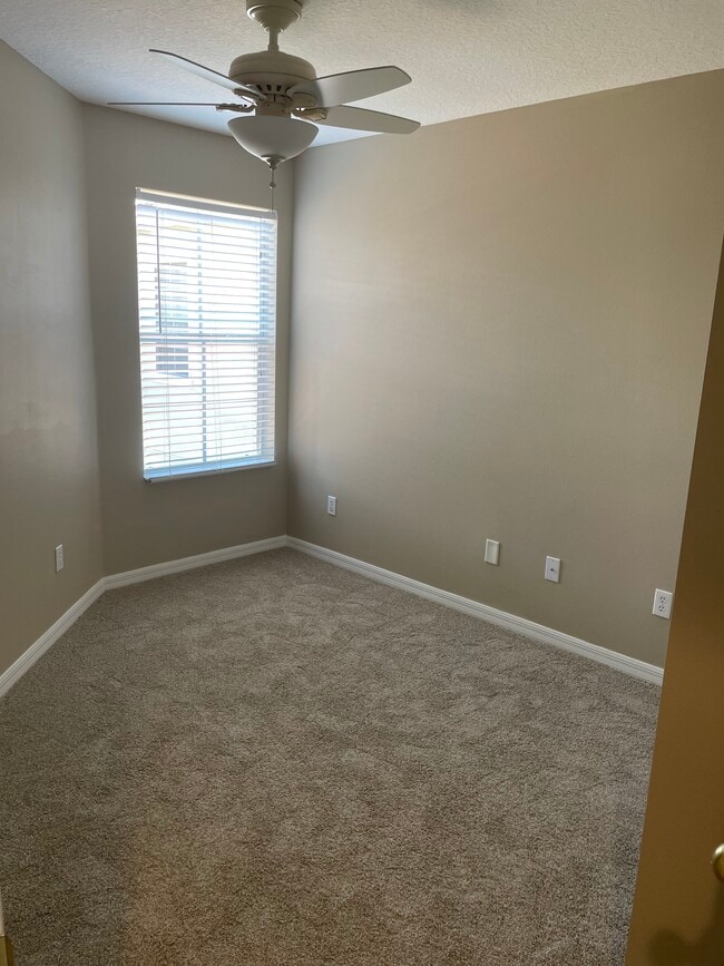 Building Photo - 5036 Fiorella Ln