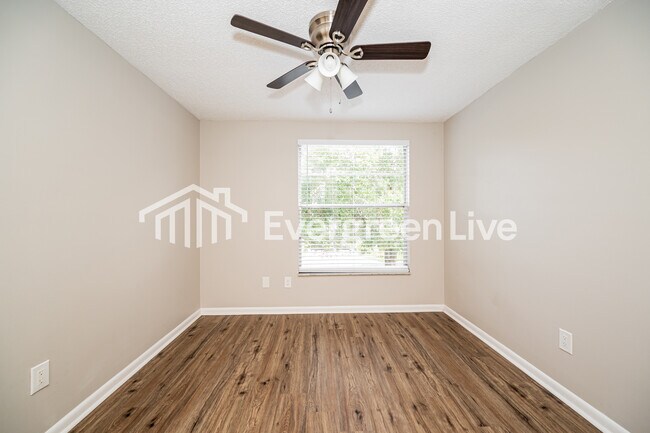 Building Photo - 7708 Palmbrook Dr