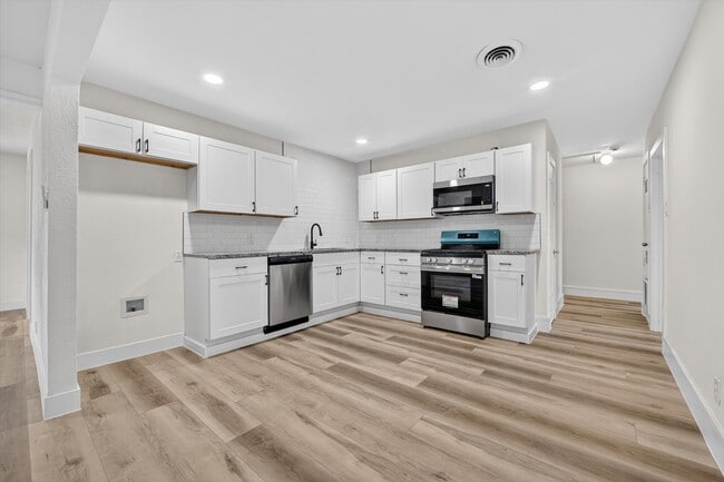 Building Photo - 1769 Fagan Dr