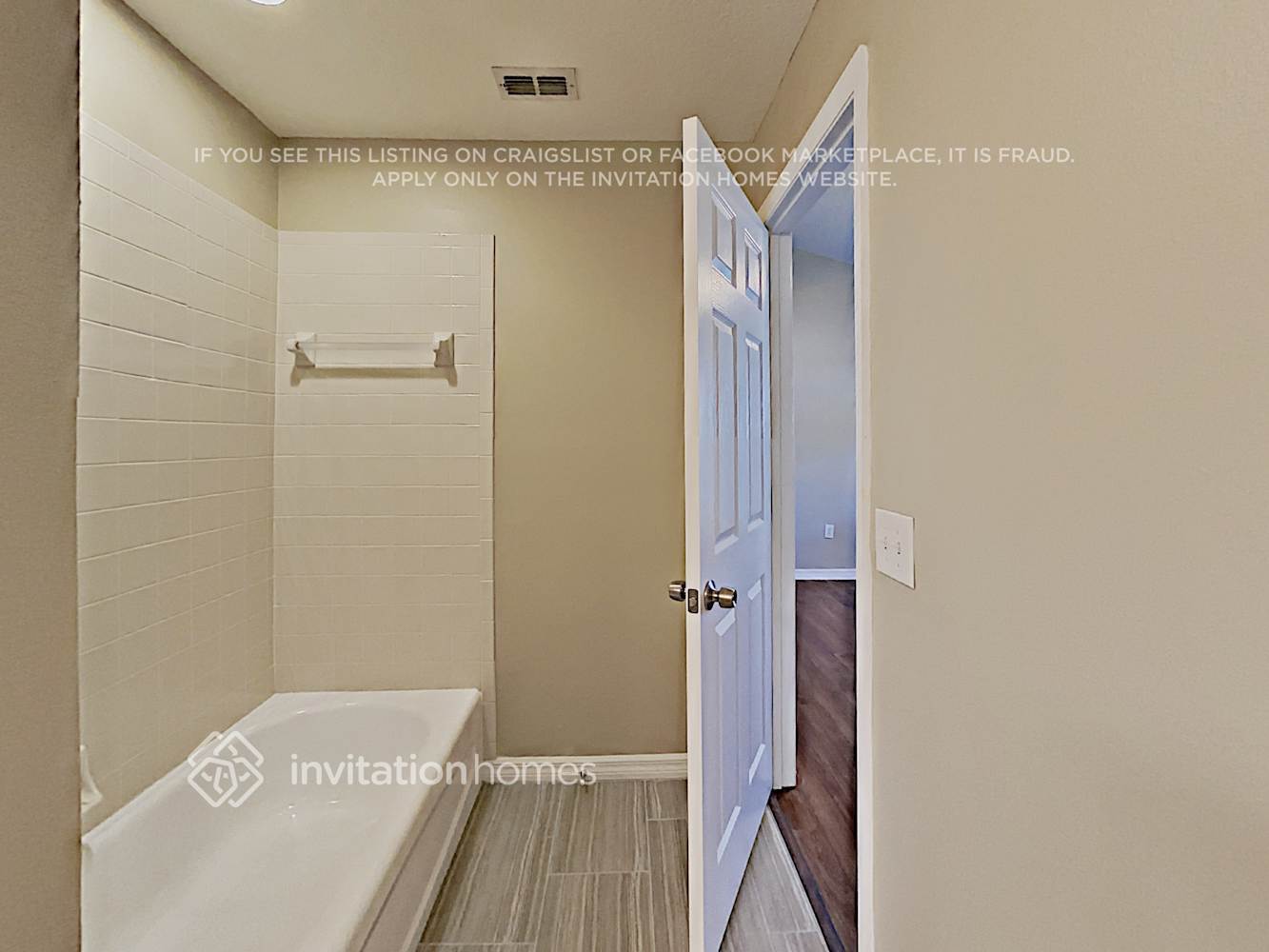 Building Photo - 6425 Barberry Ct