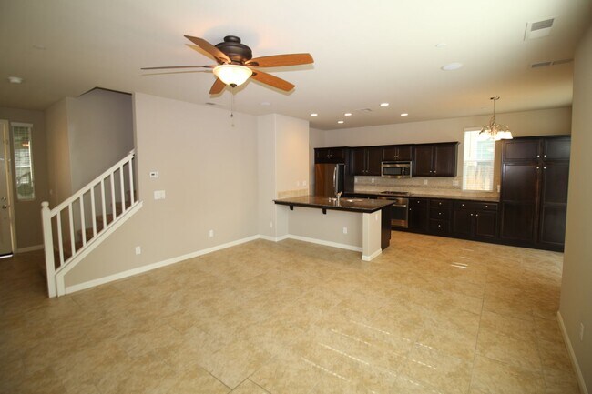 Building Photo - Cute Home in Fresno!