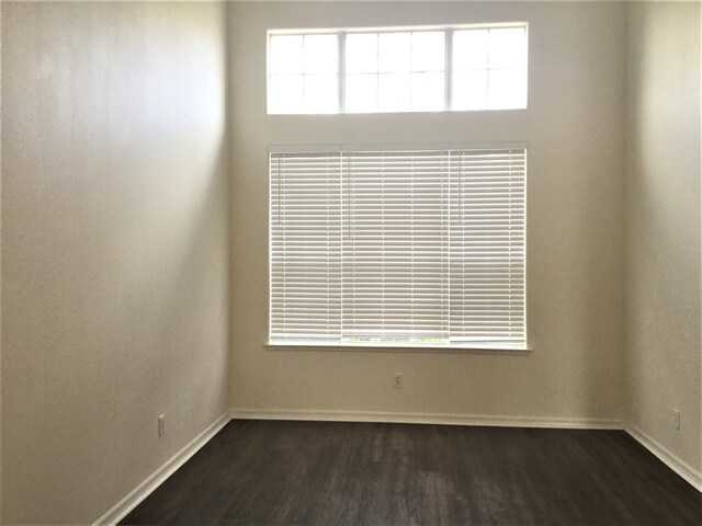 Building Photo - 1808 Sand Arbor Circle