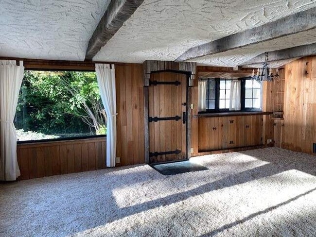 Building Photo - Waterfront Cottage in Gig Harbor