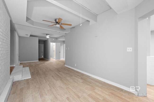 Building Photo - 18618 Twin Beech Rd S