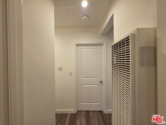 Building Photo - 2012 S Holt Ave