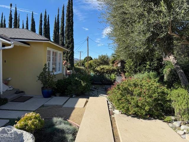 Building Photo - 300 W Loma Alta Dr