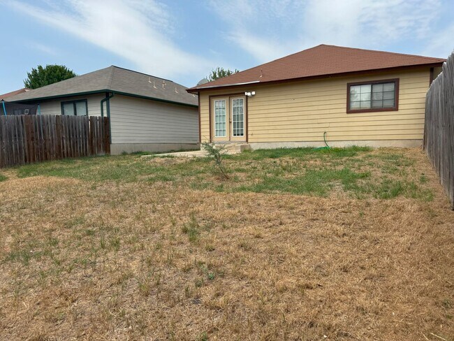 Building Photo - 6807 Flatstone Pass