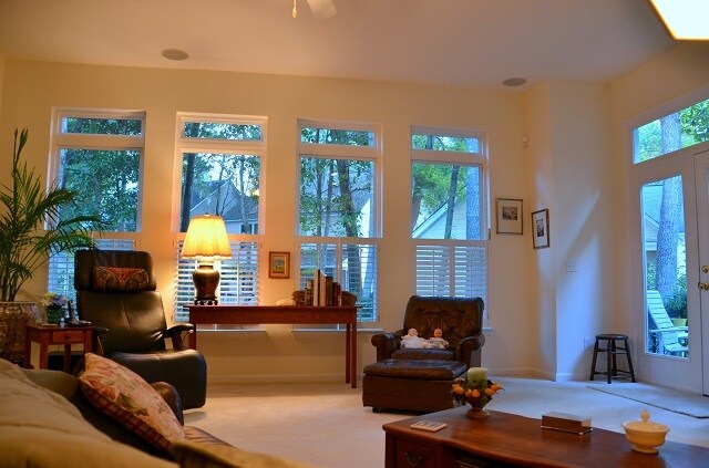 Building Photo - 2003 Izard Ct