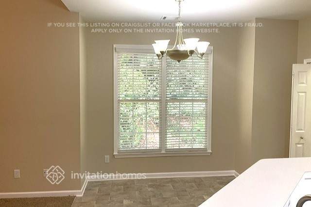 Building Photo - 9640 Eagles Landing Dr