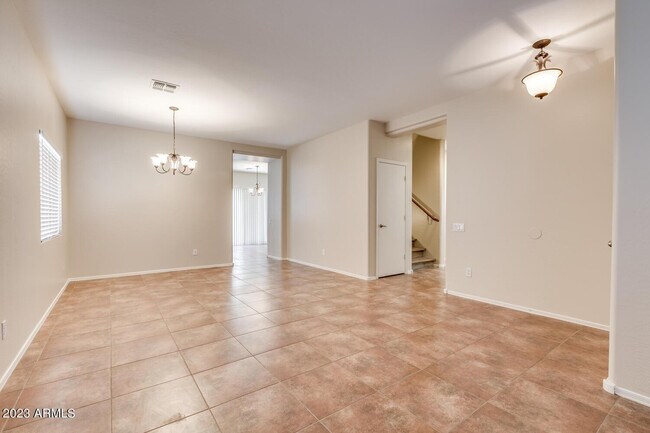 Building Photo - 16003 N Cristine Ln