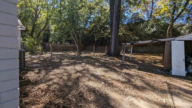 Building Photo - 6612 Woodstream Dr
