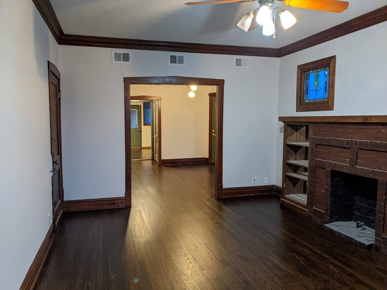 Living Room - 7319 N Bell Ave