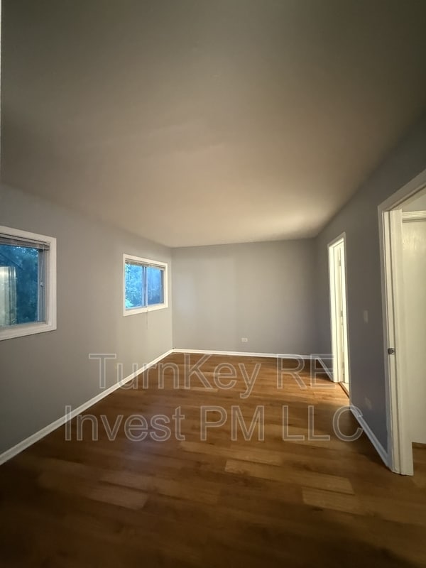 Building Photo - 1481 Andover Dr