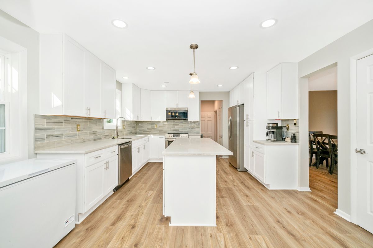 Building Photo - 3105 Glissade Ct