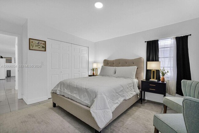 Building Photo - 25420 SW 124th Pl