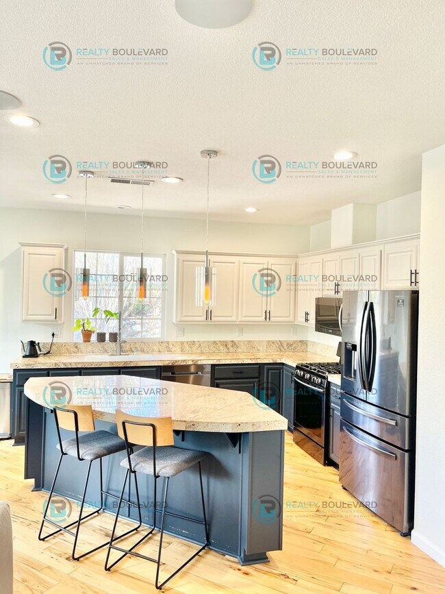 Building Photo - Beautiful 3 bedroom 2 bath house in Sommersett with access to Amenities-Including a clubhouse, re...