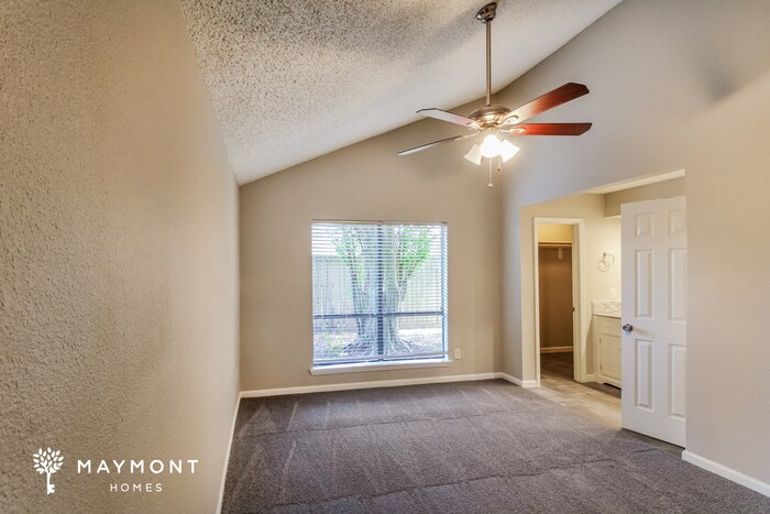 Building Photo - 10814 Kirktown Dr