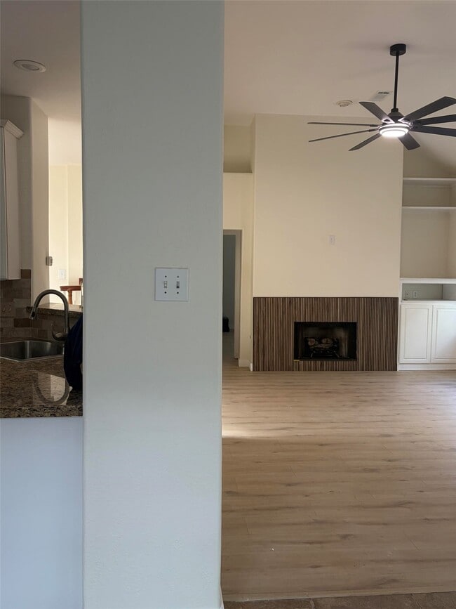 Building Photo - 22 E Sterling Pond Cir