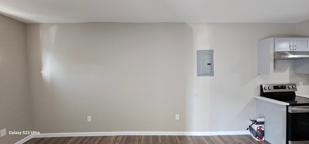 Primary Photo - 718 Drexel Ave