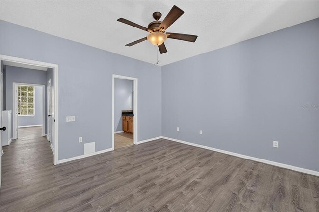 Building Photo - 3186 Bayshore Oaks Dr
