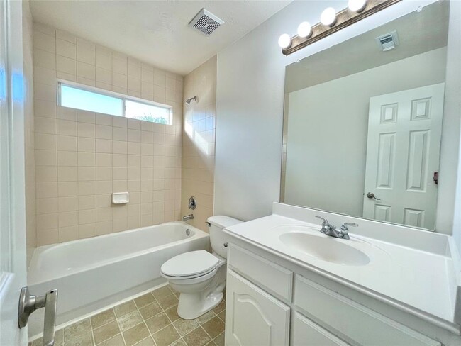 Building Photo - 22923 Palomino Creek Ct
