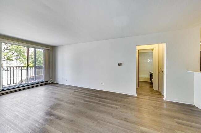 Building Photo - 9807 Karlov Ave