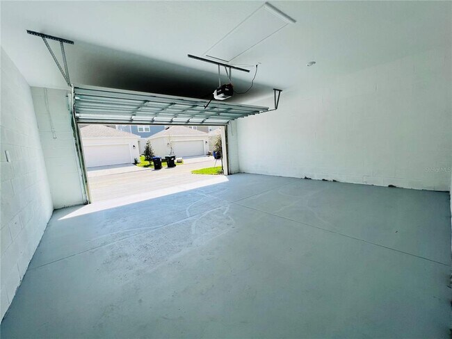 Building Photo - 11422 Great Rock St