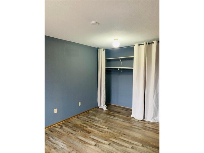 Building Photo - 932 Westbrooke Way