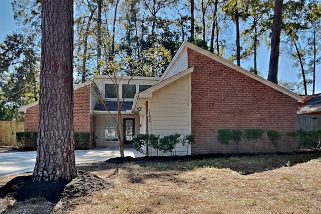 Primary Photo - 11835 Hillbrook Dr