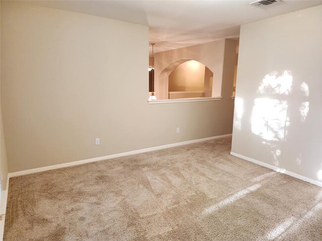 Building Photo - 3726 Harvey Penick Dr