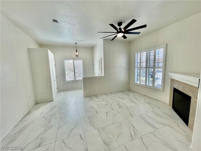 Building Photo - 3360 Cactus Shadow St