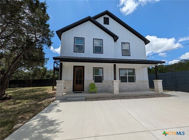 Primary Photo - 360 Caveside Dr