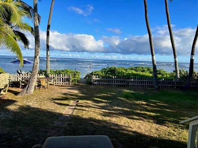 Ocean Front Yard - 68 -287 Crozier Loop