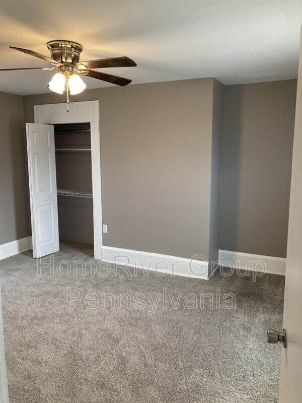 Building Photo - 605 Mt Pleasant St